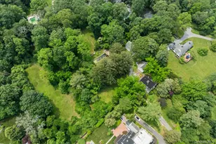 383 W Neck Rd, Lloyd Harbor, NY 11743 - Photo 37