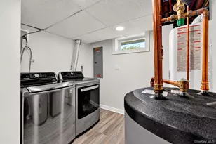 49 Simmons Dr, East Islip, NY 11730 - Photo 19