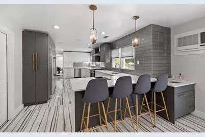 106 S Airmont Road, Suffern, NY 10901 - Photo 9