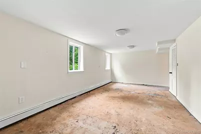 6 Winfield Drive, Sound Beach, NY 11789 - Photo 27