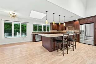 6 Winfield Dr, Sound Beach, NY 11789 - Photo 5