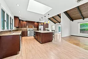 6 Winfield Dr, Sound Beach, NY 11789 - Photo 7