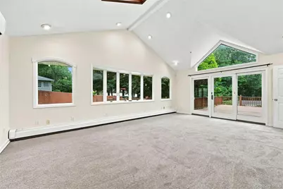 6 Winfield Drive, Sound Beach, NY 11789 - Photo 15