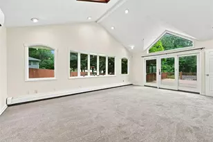 6 Winfield Dr, Sound Beach, NY 11789 - Photo 15