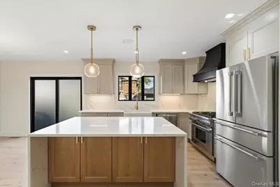 145-67 7th Avenue, Whitestone, NY 11357 - Photo 3