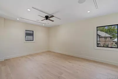 145-67 7th Avenue, Whitestone, NY 11357 - Photo 13