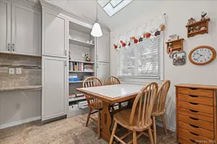 162 Laurel Ln, Wantagh, NY 11793 - Photo 7