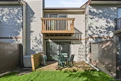 162 Laurel Lane, Wantagh, NY 11793 - Photo 31