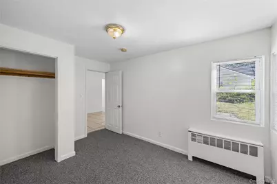 20 Buchanan Avenue, Wheatley Heights, NY 11798 - Photo 19