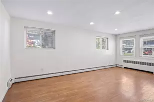 20 Buchanan Ave, Wheatley Heights, NY 11798 - Photo 7