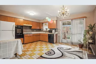 2726 Hone Avenue, Bronx, NY 10469 - Photo 21