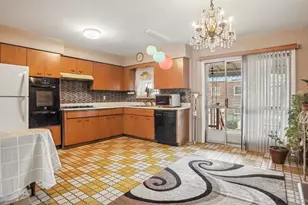 2726 Hone Ave, Bronx, NY 10469 - Photo 21