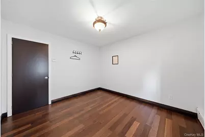 60-39 69th Lane, Maspeth, NY 11378 - Photo 15