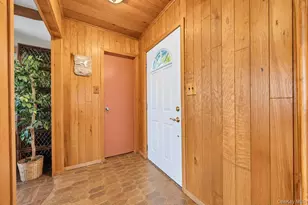 41 Shore Dr W, Copiague, NY 11726 - Photo 23