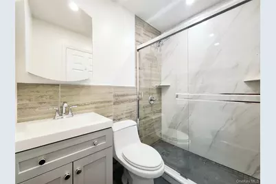 94-08 89 Avenue #1st Fl, Woodhaven, NY 11421 - Photo 15