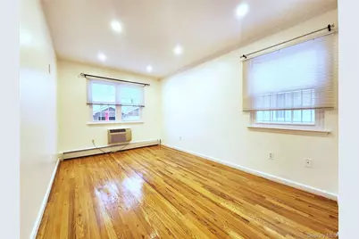94-08 89 Avenue #1st Fl, Woodhaven, NY 11421 - Photo 17