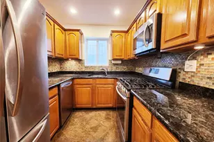 94-08 89th Ave, Woodhaven, NY 11421 - Photo 9