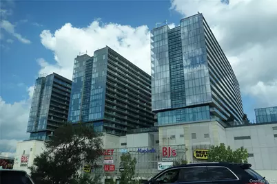 131-07 40th Road #E07, Flushing, NY 11354 - Photo 1
