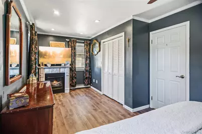 422 Myrtle Avenue, West Islip, NY 11795 - Photo 9