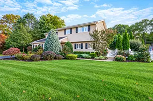 26 Glen Ln, Kings Park, NY 11754 - Photo 3