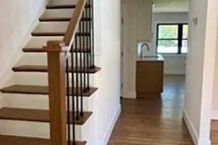 93 Eaton Ln, West Islip, NY 11795 - Photo 9