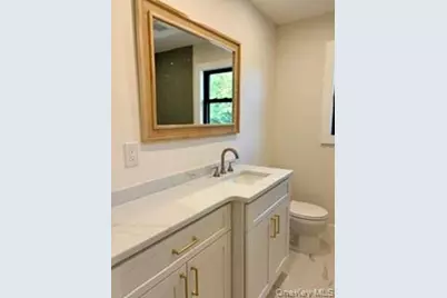 93 Eaton Lane, West Islip, NY 11795 - Photo 15