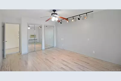 70 West Street #A10, Harrison, NY 10528 - Photo 7