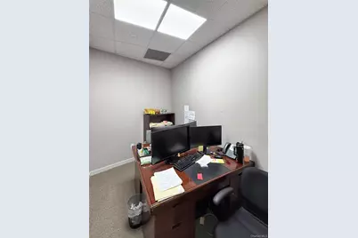 131-07 40th Road #E19, Flushing, NY 11354 - Photo 13
