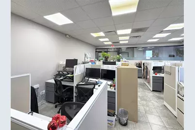 131-07 40th Road #E19, Flushing, NY 11354 - Photo 7