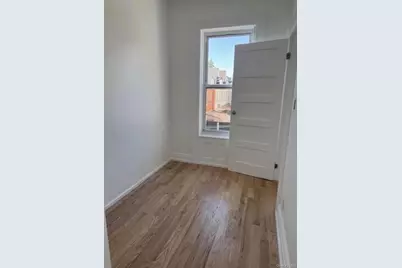 33 Sunnyside Court, Brooklyn, NY 11207 - Photo 13