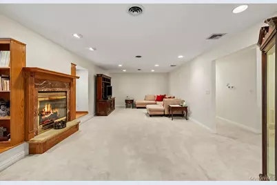 27 Mayer Drive, Suffern, NY 10901 - Photo 11