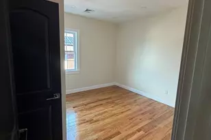 247-12 139th Ave, Rosedale, NY 11422 - Photo 3