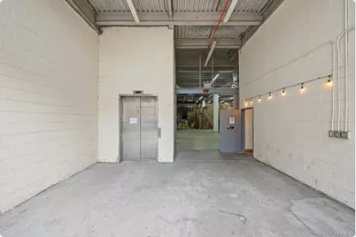 563 Johnson Avenue, Brooklyn, NY 11237 - Photo 11