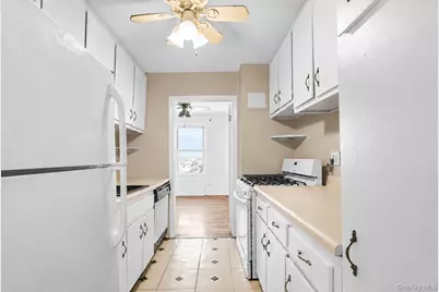 855 E Broadway #6H, Long Beach, NY 11561 - Photo 11