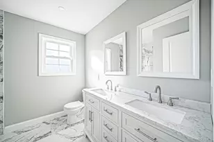 110 Bayberry Ln, Levittown, NY 11756 - Photo 17