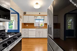 135 Sperry Blvd, New Hyde Park, NY 11040 - Photo 7