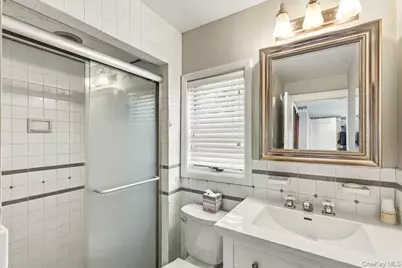 39 Euston Road, Garden City, NY 11530 - Photo 13