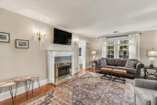 39 Euston Rd, Garden City, NY 11530 - Photo 3