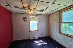 533 S 8th St, Lindenhurst, NY 11757 - Photo 7