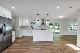 45 Leicester Ave, Ronkonkoma, NY 11779 - Photo 9