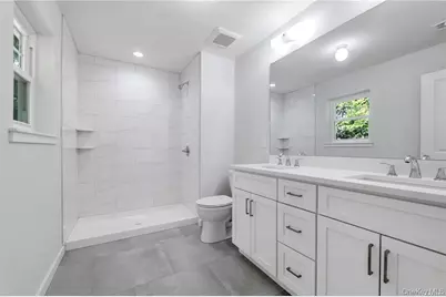 45 Leicester Avenue, Ronkonkoma, NY 11779 - Photo 35