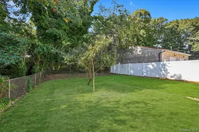 [Address not provided], Bellerose, NY 11426 - Photo 19