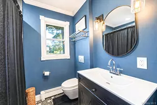 27 Ashwood Dr, Shirley, NY 11967 - Photo 17