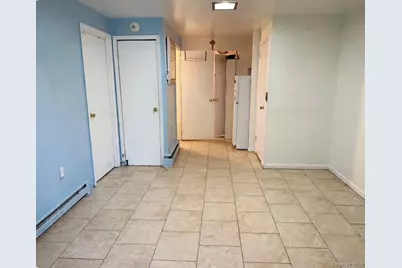 83-53 264th Street, Glen Oaks, NY 11004 - Photo 3