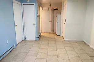 83-53 264th St, Glen Oaks, NY 11004 - Photo 3