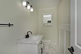 24 New Jersey St, Dix Hills, NY 11746 - Photo 25