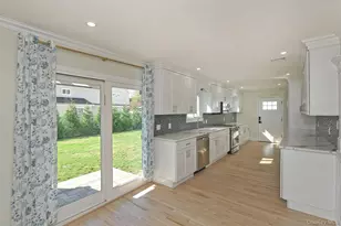 24 New Jersey St, Dix Hills, NY 11746 - Photo 23