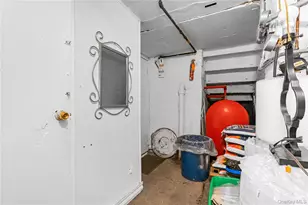 1110 E 213th St, Bronx, NY 10469 - Photo 7