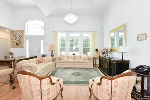 48 Wild Flower Dr, Ridge, NY 11961 - Photo 9