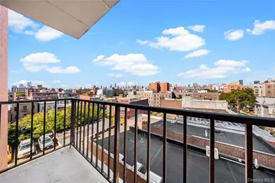 2322 30th Road #5A, Astoria, NY 11102 - Photo 3